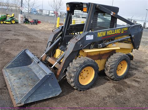 new holland ls180 skid steer